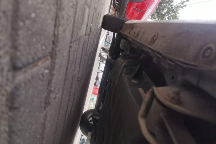 Used Wuling Hongguang MINIEV 2020 Enjoyment Model Lithium Iron Phosphate Left Side Sill