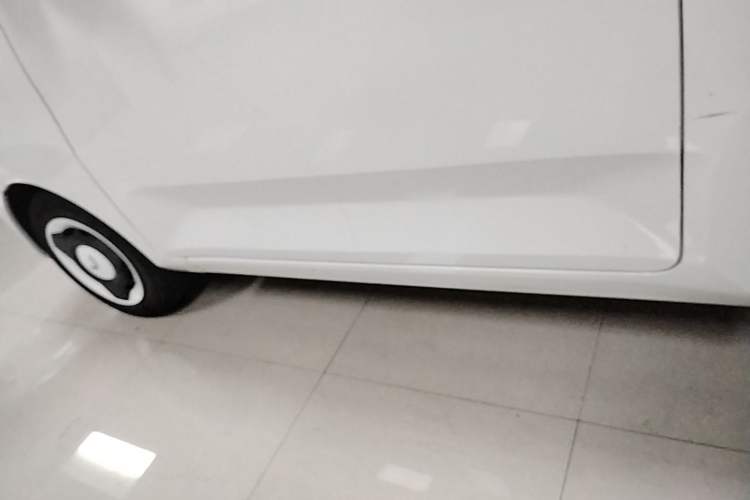 Used Wuling Hongguang MINIEV 2020 Enjoyment Model Lithium Iron Phosphate Left Side Sill