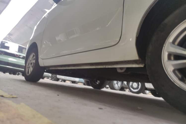 Used Wuling Hongguang MINIEV 2020 Freedom Version Lithium Iron Phosphate Left Side Sill