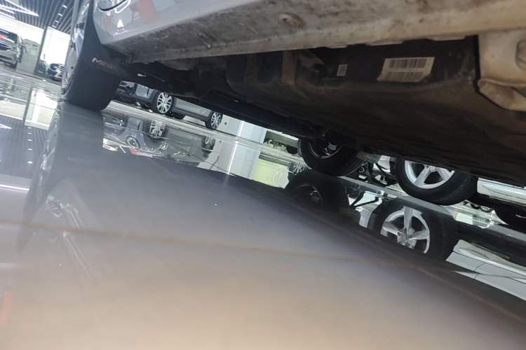 Used Wuling Hongguang MINIEV 2020 Enjoyment Model Lithium Iron Phosphate Left Side Sill
