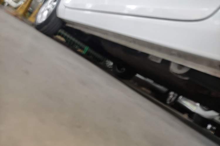 Used Wuling Hongguang MINIEV 2020 Enjoyment Model Lithium Iron Phosphate Left Side Sill
