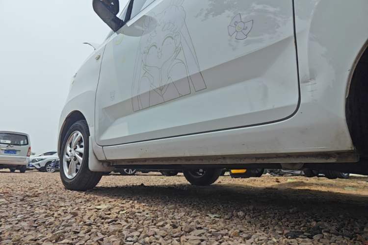 Used Wuling Hongguang MINIEV 2020 Freedom Version Lithium Iron Phosphate Left Side Sill