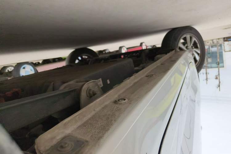 Used Wuling Hongguang MINIEV 2020 Freedom Version Lithium Iron Phosphate Left Side Sill