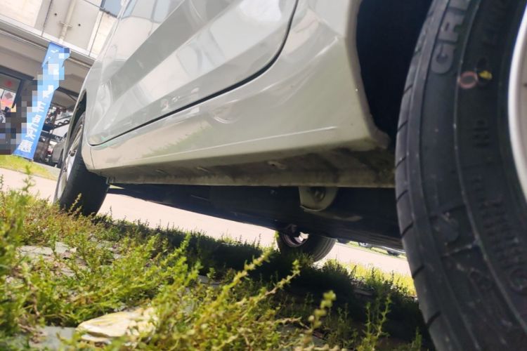 Used Wuling Hongguang MINIEV 2020 Zizai Version Lithium-NMC Left Side Sill
