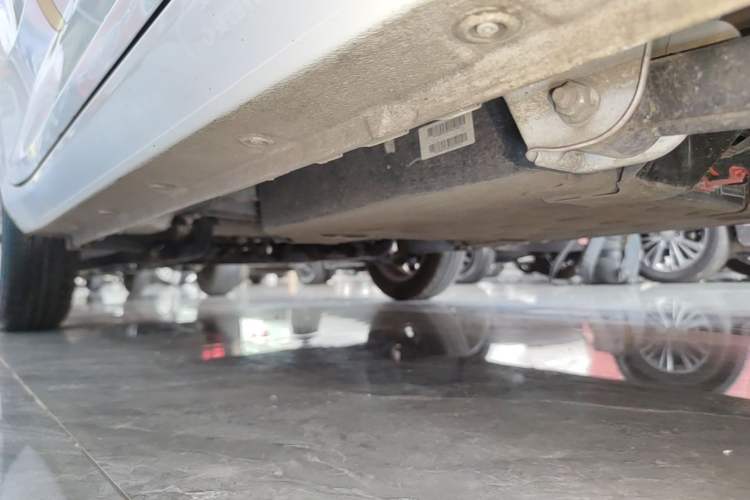 Used Wuling Hongguang MINIEV 2020 Zizai Version Lithium-NMC Left Side Sill