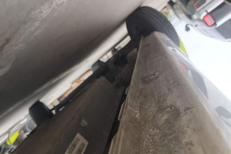 Used Wuling Hongguang MINIEV 2020 Zizai Version Lithium-NMC Left Side Sill