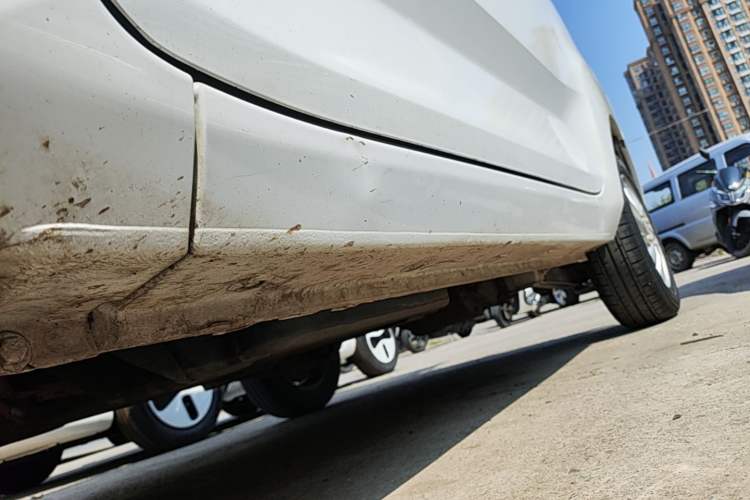 Used Wuling Hongguang MINIEV 2020 Freedom Version Lithium Iron Phosphate Left Side Sill