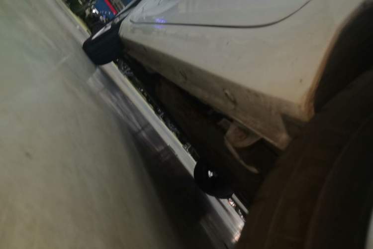 Used Wuling Hongguang MINIEV 2020 Enjoyment Model Lithium Iron Phosphate Left Side Sill