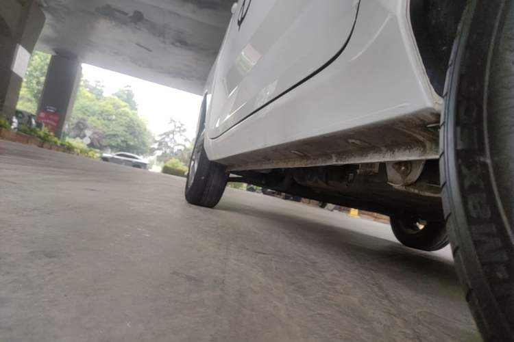 Used Wuling Hongguang MINIEV 2020 Enjoyment Model Lithium Iron Phosphate Left Side Sill