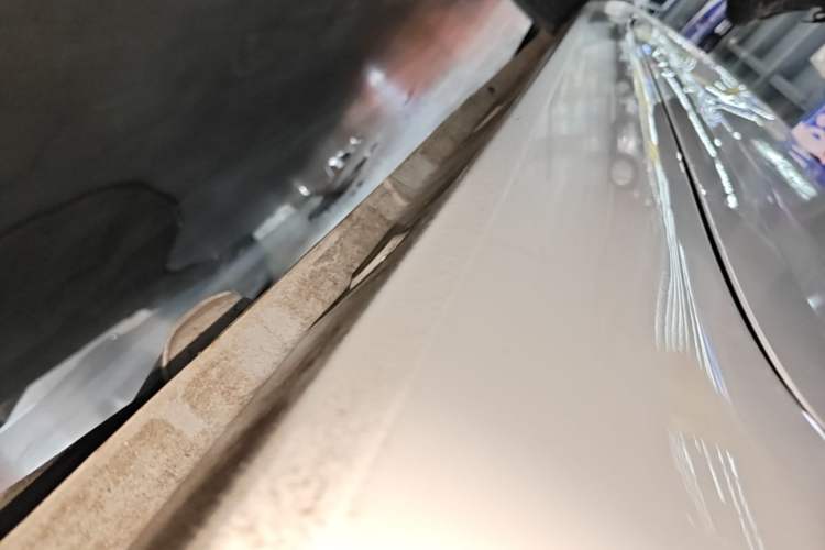Used Wuling Hongguang MINIEV 2020 Zizai Version Lithium-NMC Left Side Sill