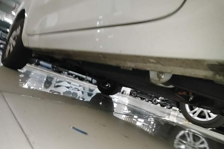 Used Wuling Hongguang MINIEV 2020 Freedom Version Lithium Iron Phosphate Left Side Sill