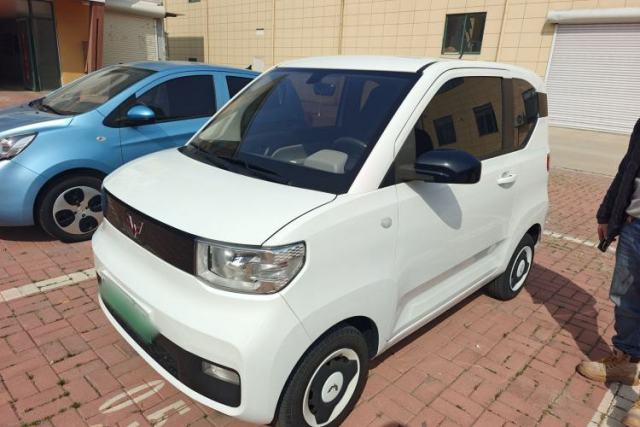 Ojetý Wuling Hongguang MINIEV 2020 Lite Version Lithium Iron Phosphate