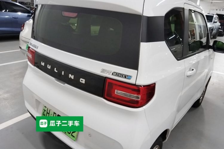 Used Wuling Hongguang MINIEV 2020 Easy Version Lithium-Ion Battery Rear