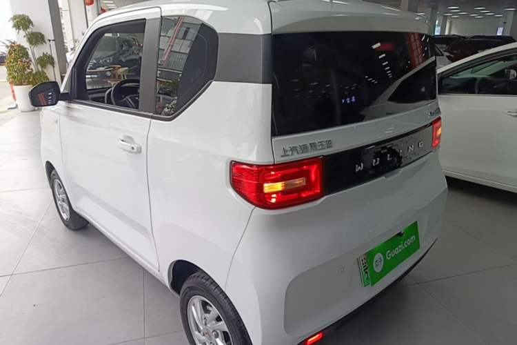 Used Wuling Hongguang MINIEV 2020 Enjoyment Model Lithium Iron Phosphate Rear Left 45 Deg