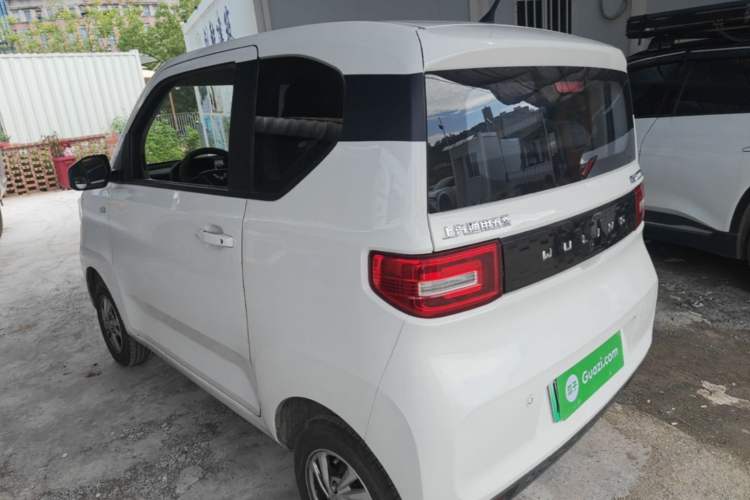 Used Wuling Hongguang MINIEV 2020 Freedom Version Lithium Iron Phosphate Rear Left 45 Deg