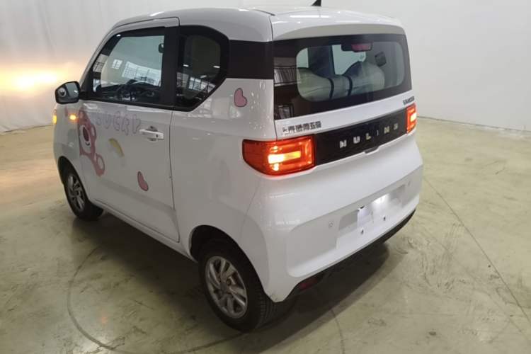 Used Wuling Hongguang MINIEV 2020 Freedom Version Lithium Iron Phosphate Rear Left 45 Deg