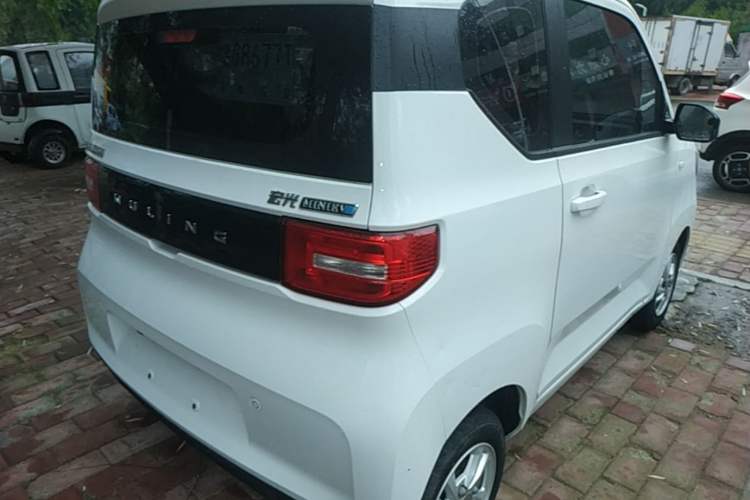 Used Wuling Hongguang MINIEV 2020 Enjoyment Model Lithium Iron Phosphate Rear Right 45 Deg