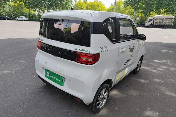 Used Wuling Hongguang MINIEV 2020 Freedom Version Lithium Iron Phosphate Rear Right 45 Deg