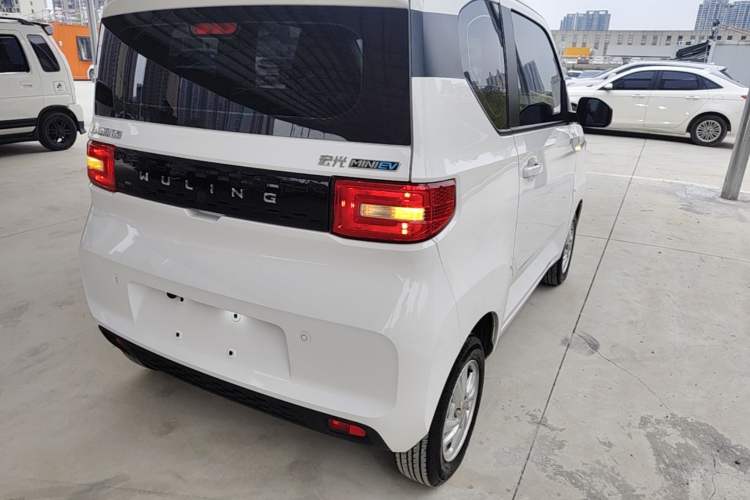 Used Wuling Hongguang MINIEV 2020 Enjoyment Model Lithium Iron Phosphate Rear Right 45 Deg