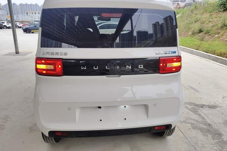 Used Wuling Hongguang MINIEV 2020 Enjoyment Model Lithium Iron Phosphate Rear