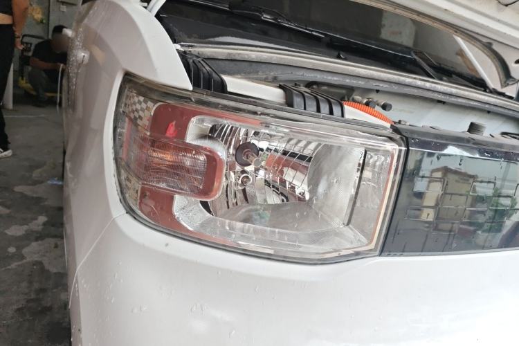 Used Wuling Hongguang MINIEV 2020 Freedom Version Lithium Iron Phosphate Right Front Headlight