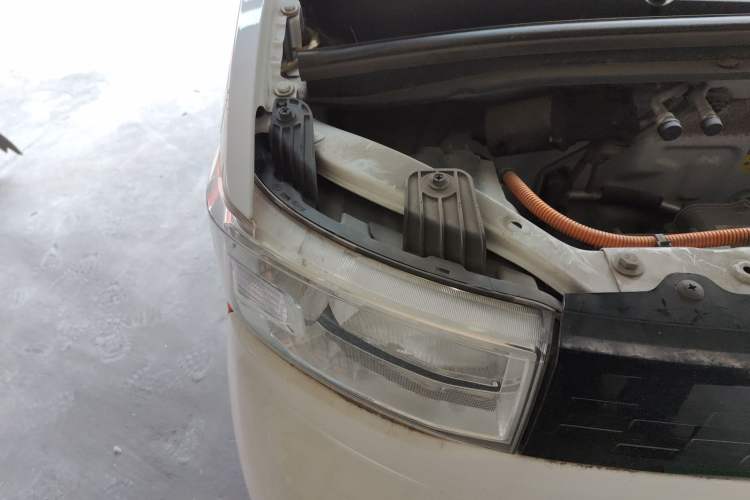 Used Wuling Hongguang MINIEV 2020 Lite Version Lithium Iron Phosphate Right Front Headlight