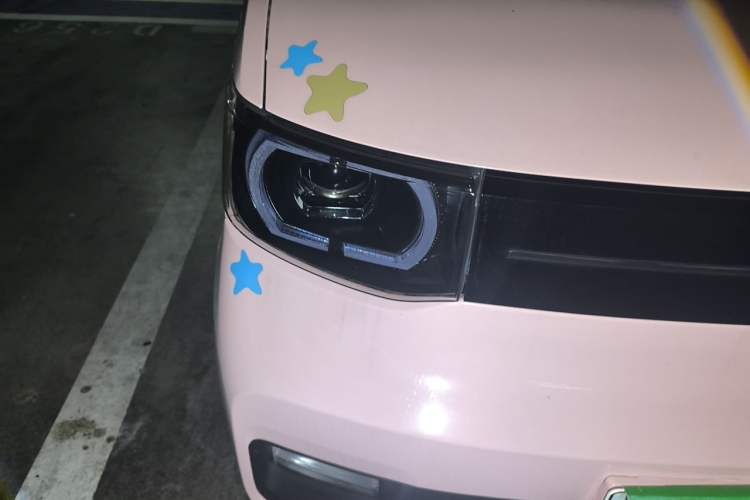 Used Wuling Hongguang MINIEV 2020 Enjoyment Model Lithium Iron Phosphate Right Front Headlight