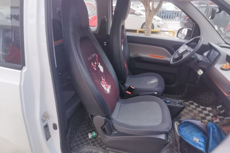 Used Wuling Hongguang MINIEV 2020 Enjoyment Model Lithium Iron Phosphate Right Front Seat
