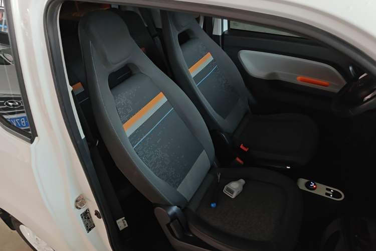 Used Wuling Hongguang MINIEV 2020 Freedom Version Lithium Iron Phosphate Right Front Seat