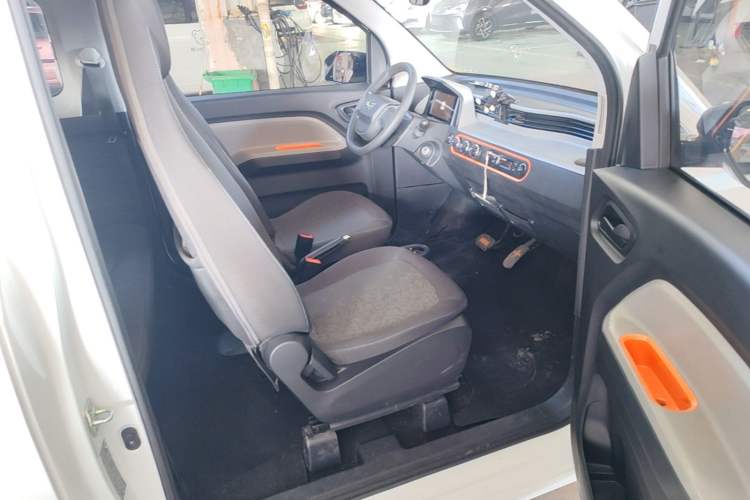 Used Wuling Hongguang MINIEV 2020 Enjoy Edition Lithium-Ion Battery Right Front Seat