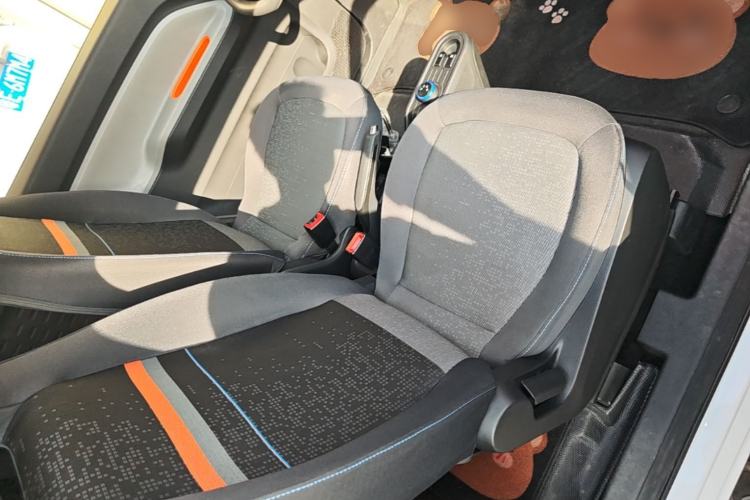 Used Wuling Hongguang MINIEV 2020 Enjoy Edition Lithium-Ion Battery Right Front Seat