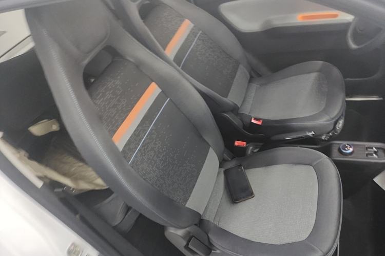 Used Wuling Hongguang MINIEV 2020 Enjoyment Model Lithium Iron Phosphate Right Front Seat