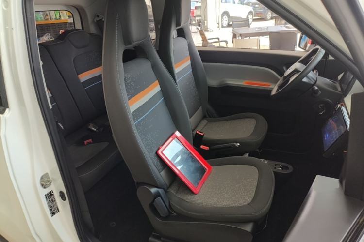 Used Wuling Hongguang MINIEV 2020 Zizai Version Lithium-NMC Right Front Seat
