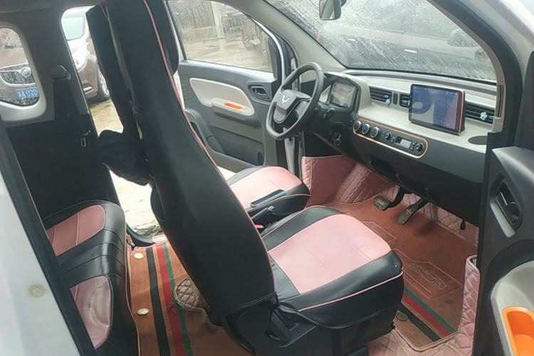 Used Wuling Hongguang MINIEV 2020 Freedom Version Lithium Iron Phosphate Right Front Seat