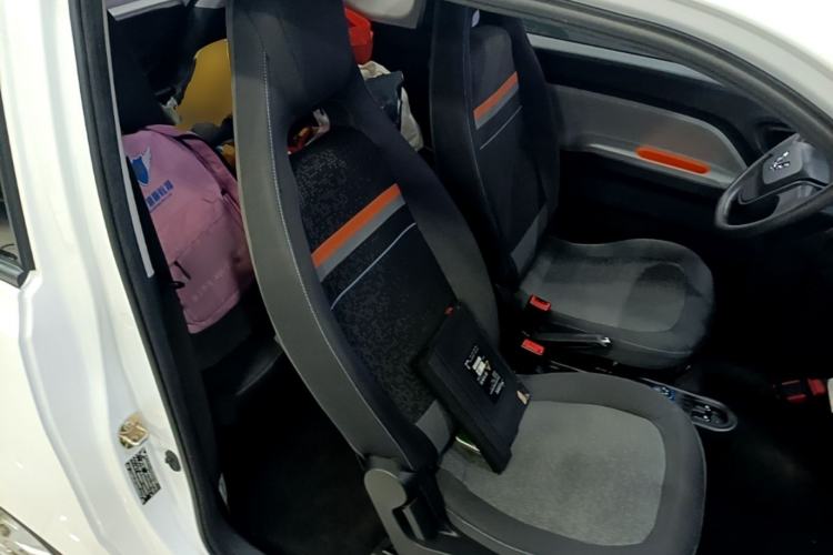 Used Wuling Hongguang MINIEV 2020 Enjoyment Model Lithium Iron Phosphate Right Front Seat