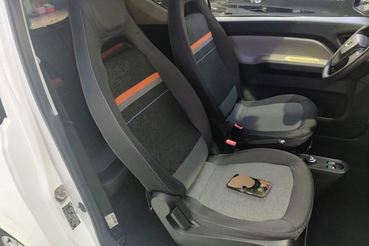 Used Wuling Hongguang MINIEV 2020 Enjoyment Model Lithium Iron Phosphate Right Front Seat
