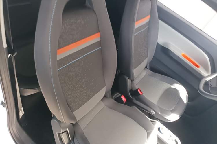 Used Wuling Hongguang MINIEV 2020 Enjoy Edition Lithium-Ion Battery Right Front Seat