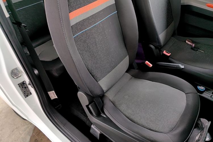 Used Wuling Hongguang MINIEV 2020 Enjoyment Model Lithium Iron Phosphate Right Front Seat