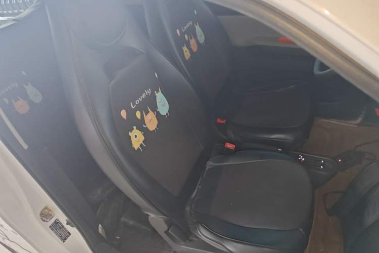 Used Wuling Hongguang MINIEV 2020 Freedom Version Lithium Iron Phosphate Right Front Seat
