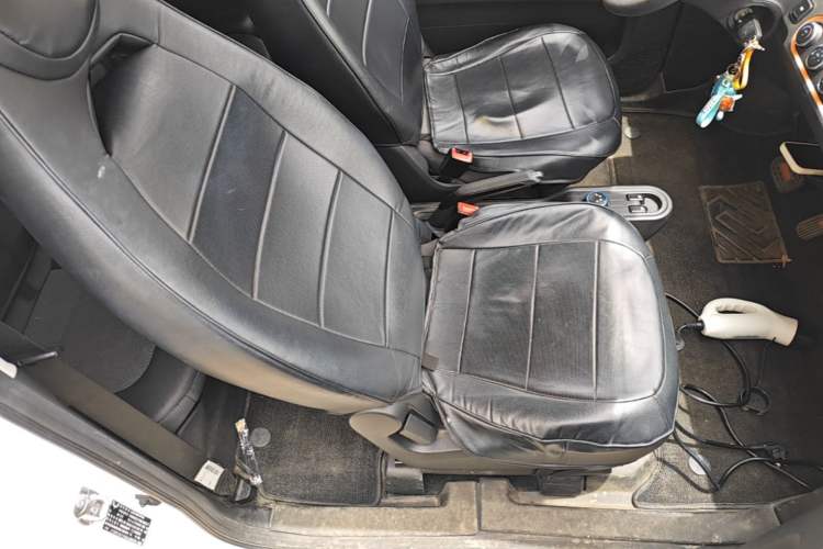 Used Wuling Hongguang MINIEV 2020 Freedom Version Lithium Iron Phosphate Right Front Seat