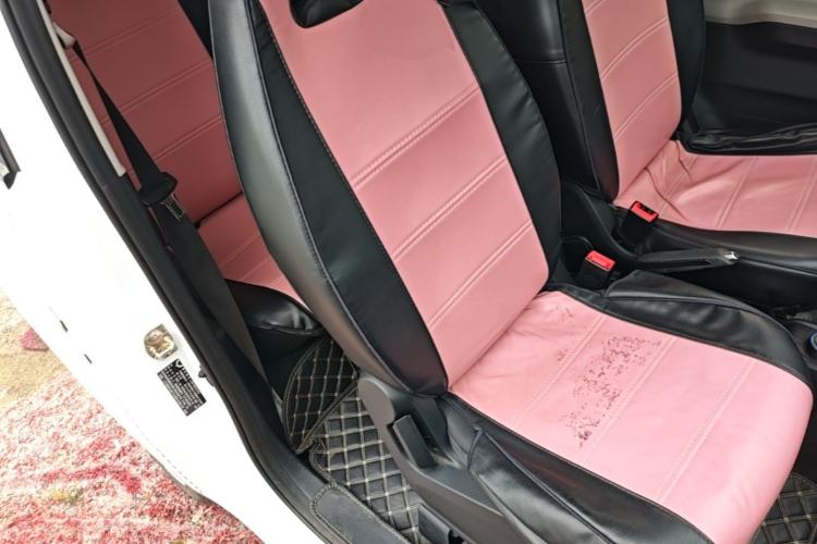 Used Wuling Hongguang MINIEV 2020 Zizai Version Lithium-NMC Right Front Seat