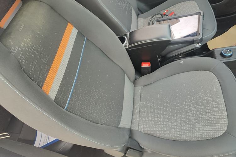 Used Wuling Hongguang MINIEV 2020 Enjoy Edition Lithium-Ion Battery Right Front Seat