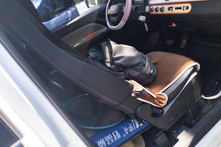 Used Wuling Hongguang MINIEV 2020 Lite Version Lithium Iron Phosphate Right Front Seat