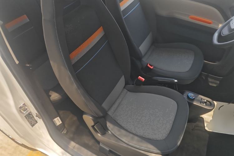 Used Wuling Hongguang MINIEV 2020 Easy Version Lithium-Ion Battery Right Front Seat