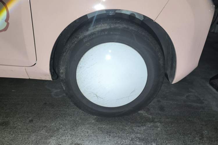 Used Wuling Hongguang MINIEV 2020 Enjoyment Model Lithium Iron Phosphate Right Front Wheel Hub