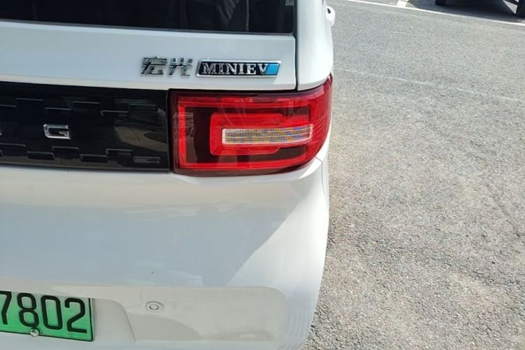 Used Wuling Hongguang MINIEV 2020 Enjoyment Model Lithium Iron Phosphate Right Rear Taillight