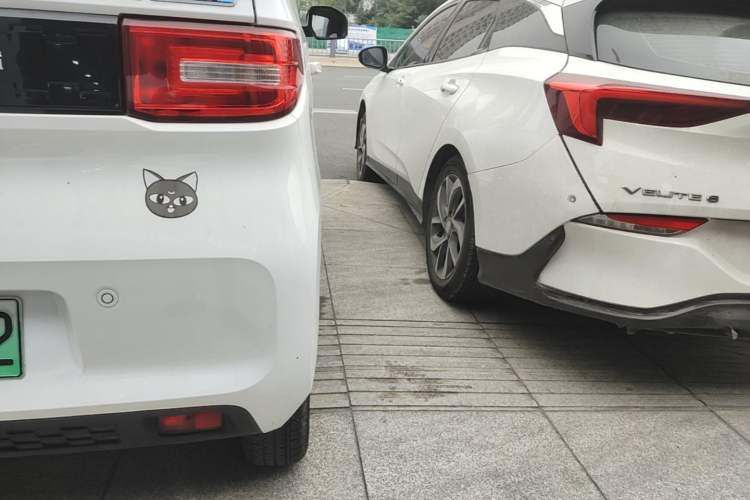 Used Wuling Hongguang MINIEV 2020 Enjoyment Model Lithium Iron Phosphate Right Rear Taillight