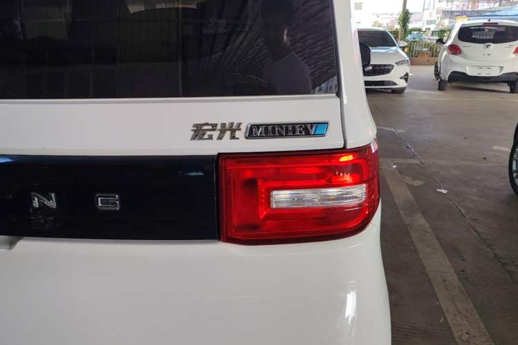 Used Wuling Hongguang MINIEV 2020 Enjoy Edition Lithium-Ion Battery Right Rear Taillight