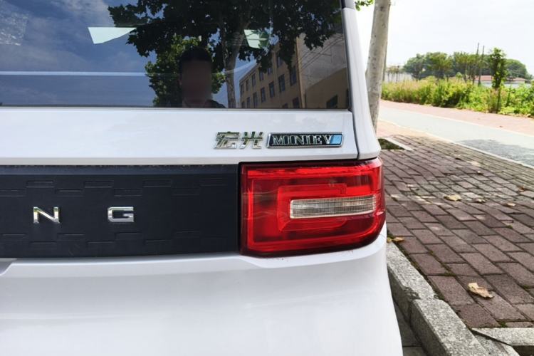 Used Wuling Hongguang MINIEV 2020 Enjoyment Model Lithium Iron Phosphate Right Rear Taillight