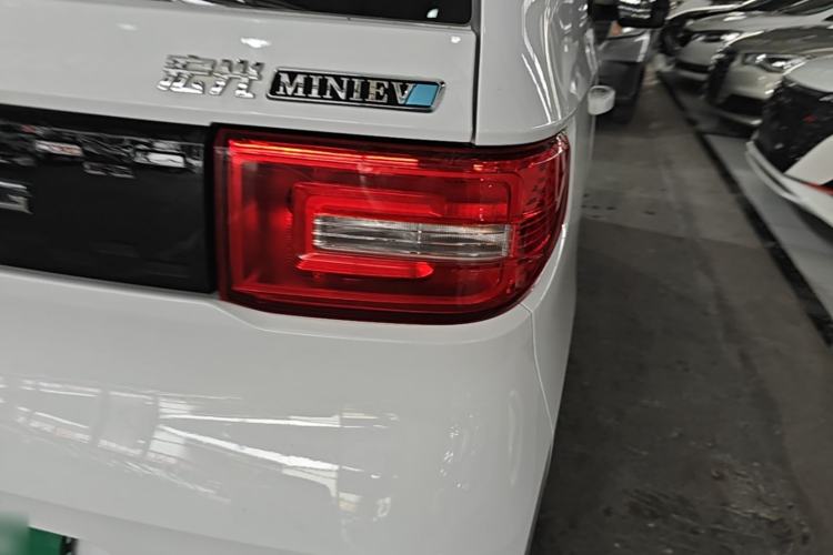 Used Wuling Hongguang MINIEV 2020 Enjoyment Model Lithium Iron Phosphate Right Rear Taillight